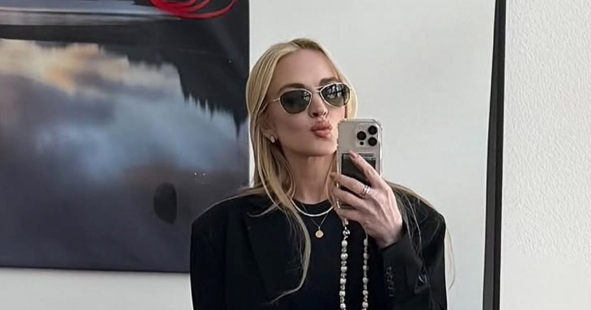 "Diva": Lindsay Lohan izgleda fenomenalno u poslovnom izdanju