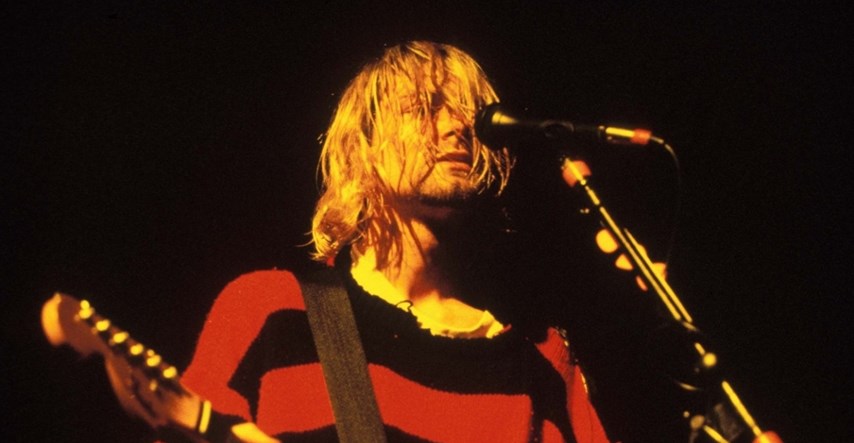 Gitara Kurta Cobaina na aukciji prodana za 1.5 milijuna dolara