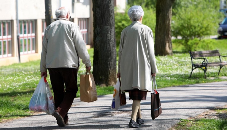 Udruge umirovljenika: Vladine mjere zaustavile strah od smrzavanja i gladi na zimu