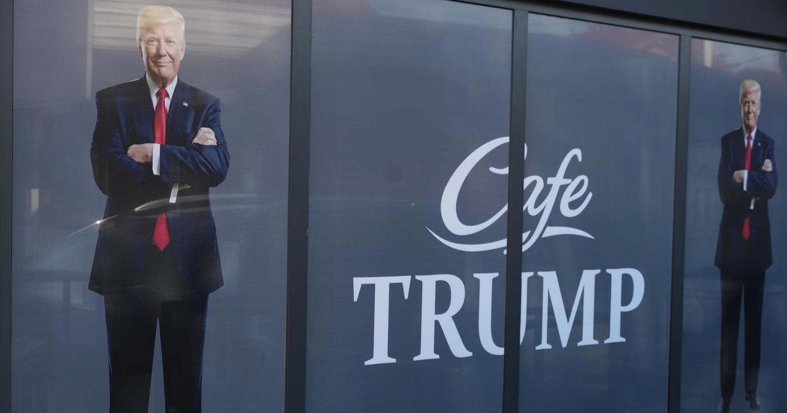 U Banja Luci se otvara kafić Trump (u blizini restorana Putin)