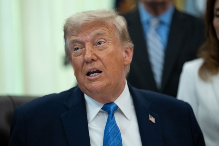 Sud blokirao kontroverzni Trumpov fond od 1,8 milijardi dolara