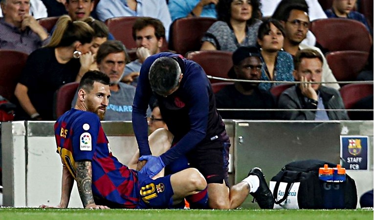 BARCELONA - VILLARREAL 2:1 Messi se ozlijedio, Rakitić nije bio ni na klupi