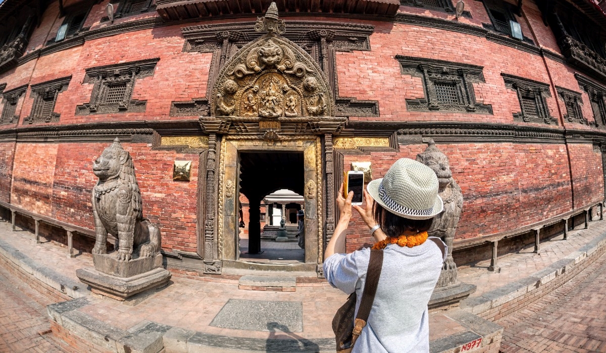 Nepal zabranio tiktokerima ulaz na sveta mjesta: "Smetaju hodočasnicima"