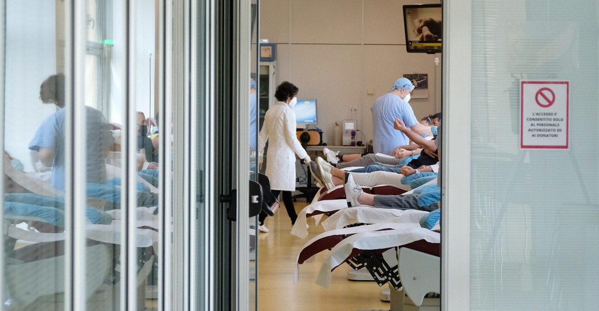U Italiji je od koronavirusa dosad preminulo preko 30.000 ljudi, samo jučer njih 243