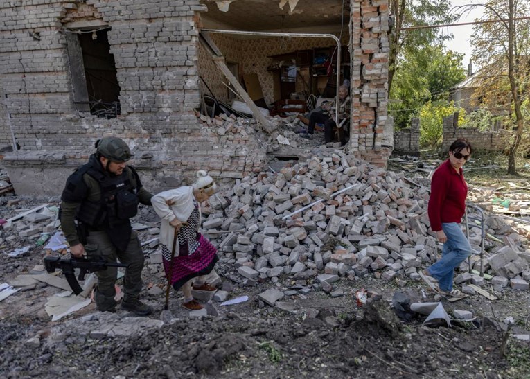 Istok Ukrajine je pod brutalnom opsadom Rusa. "Strašno je"