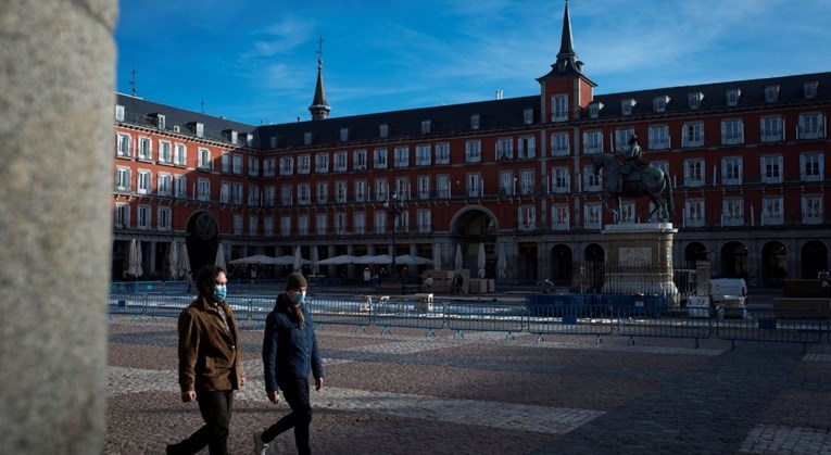 Prvi put nakon mjesec dana pao broj novozaraženih u Španjolskoj