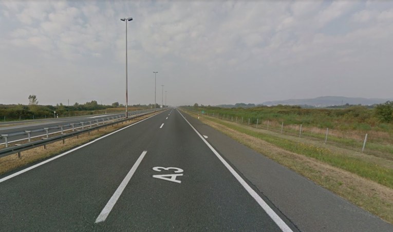 Pijan vozio autocestom kod Slavonskog Broda i skrivio prometnu nesreću