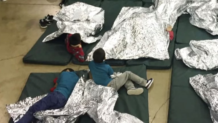 Amerika gradi dva migrantska kampa u vojnim bazama u Teksasu, jedan će primiti samo djecu