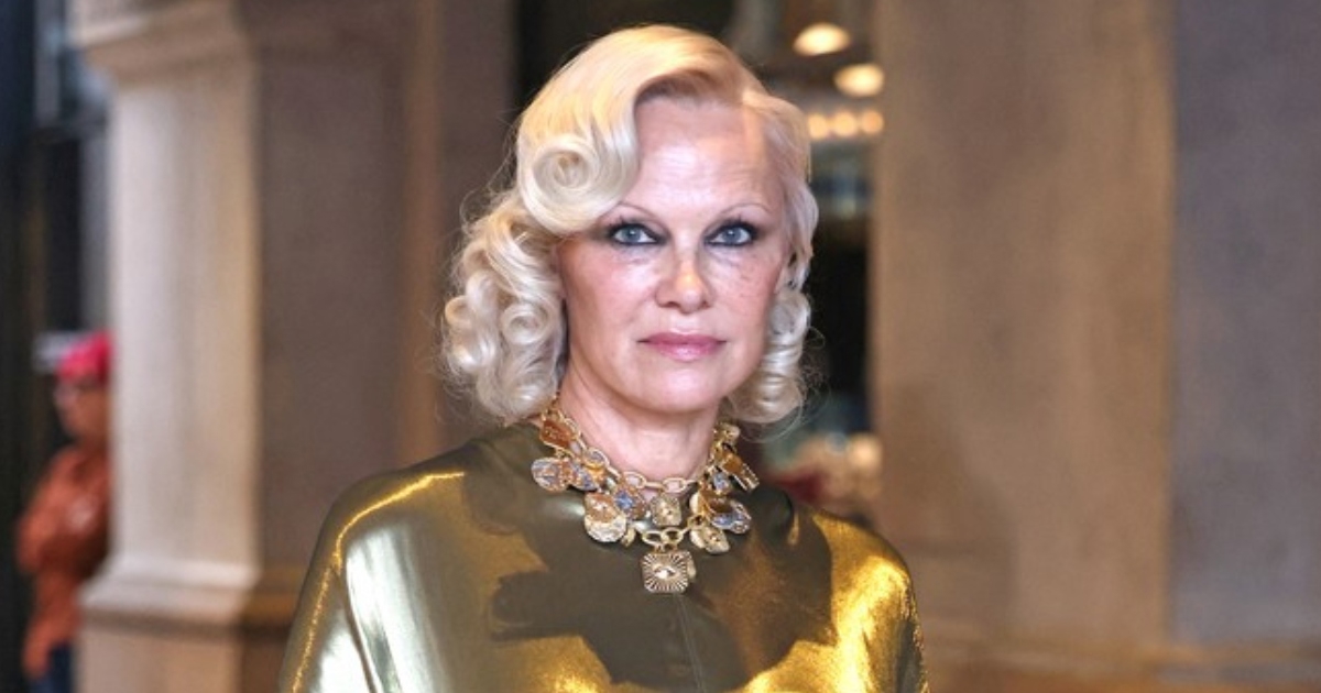 Pamela Anderson (59) prekršila veliko osobno pravilo na Tjednu mode