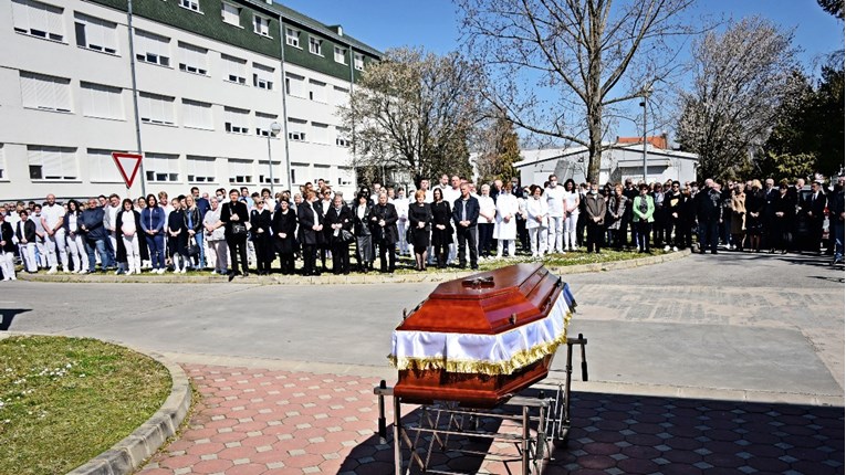 U Vukovaru pokopana Vesna Bosanac: "Činilo se da je bila neuništiva"