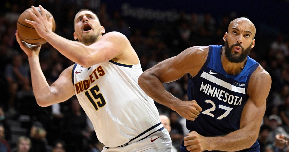 Čudesni Jokić dominira ligom. NBA pamti samo dva ovakva primjera