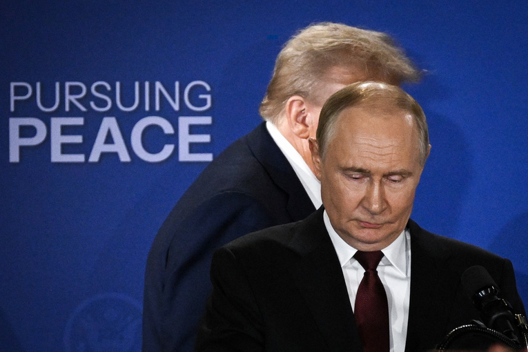 Putin i Trump htjeli su blitzkrieg. Sad bi dali sve da izađu iz rata