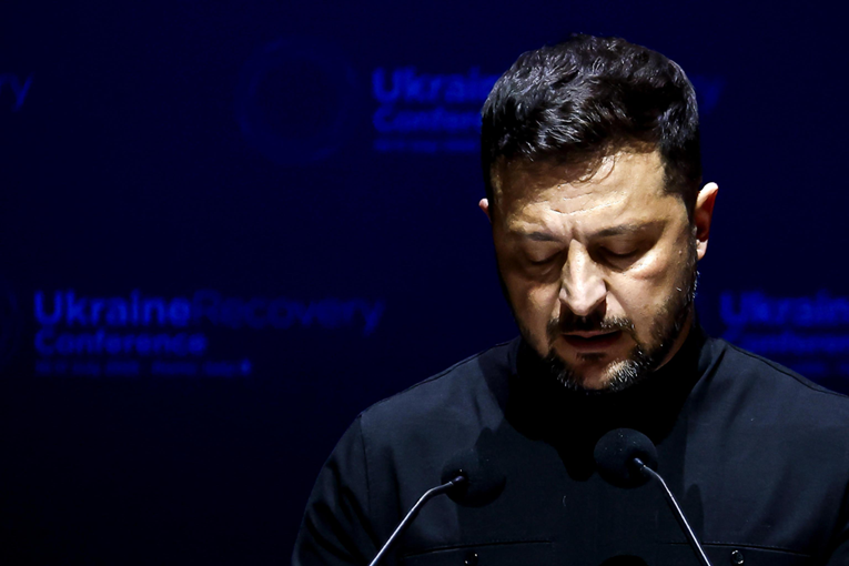 Zelenski: Rusi nas napadaju iz Bjelorusije