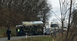 Nesreća kod Petrinje, kamion se prevrnuo