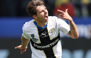 Parma se vratila u Serie A