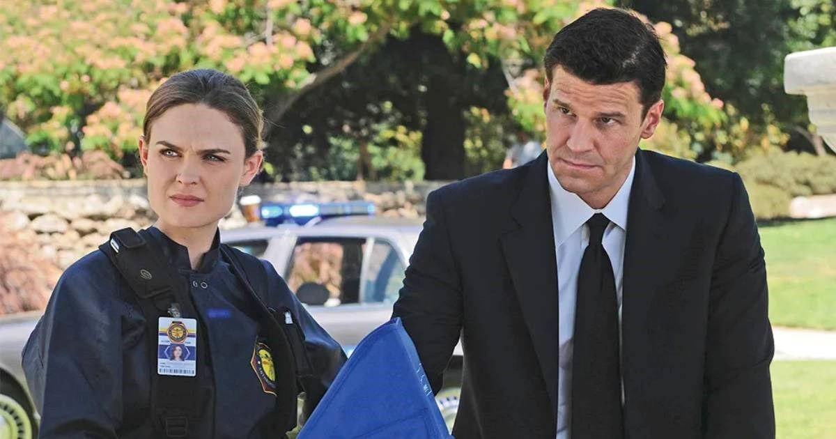 Zvijezda serije Kosti progovorila o uznemiravanju na setu: "Ukočila sam se od straha"