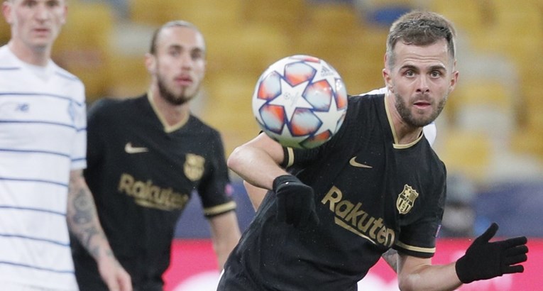 Engleski velikani žele Pjanića