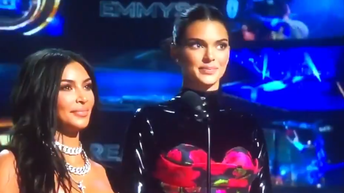 VIDEO Publika zbog govora ismijala Kardashianke na dodjeli Emmyja