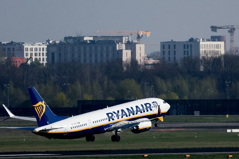 Ryanair zatvara bazu u Berlinu, seli avione u druge države