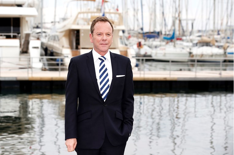 Glumac Kiefer Sutherland uhićen zbog napada na vozača u Hollywoodu