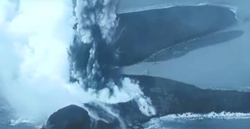 VIDEO Snimljen trenutak eksplozivne erupcije vulkana u Japanu