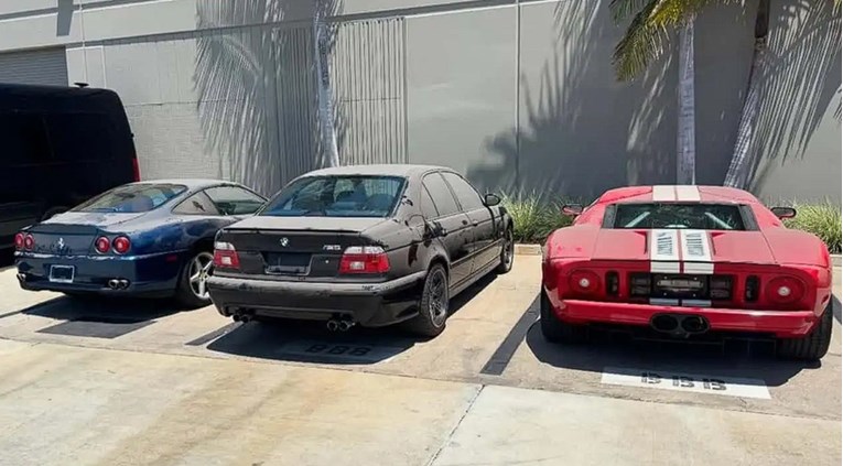 FOTO Nevjerojatno otkriće: Ferrari, BMW i Ford GT desetljećima stajali u garaži