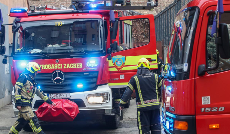 Požar u kući u Zagrebu, izgorjela soba od 25 kvadrata
