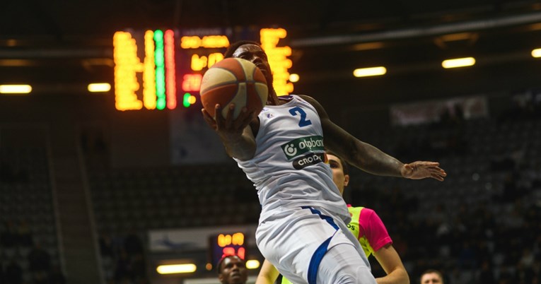 Navijači Zadra pljuvali i rasistički vrijeđali svog najboljeg igrača