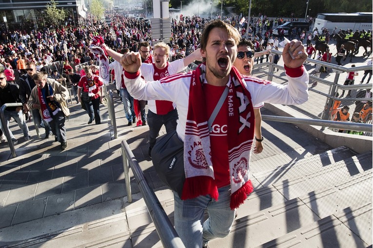 "Zabave više nema." Ajaxovi navijači oglasili se nakon napada u Splitu