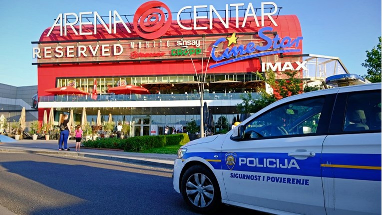 Dojave o bombama u tri zagrebačka centra bile su lažne