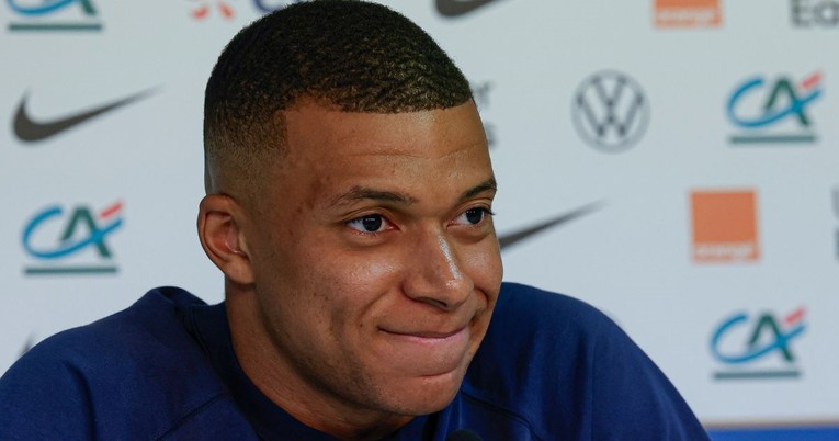 Transferi i glasine: Preokret oko Mbappea, oglasio se PSG. United prodao Freda