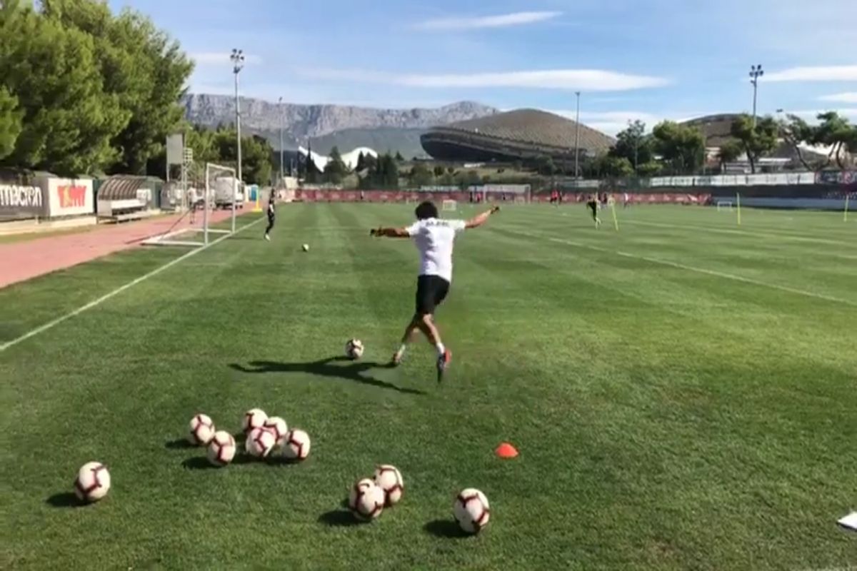 VIDEO Carević oduševio na treningu Hajduka, navijači žele da se vrati kao igrač