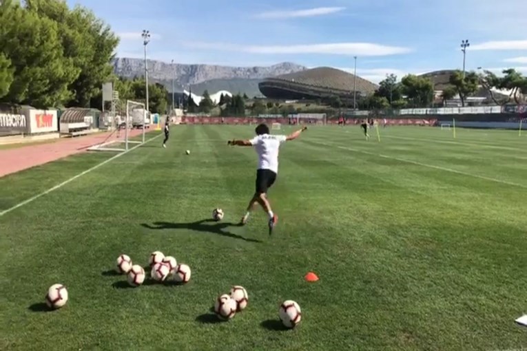 VIDEO Carević oduševio na treningu Hajduka, navijači žele da se vrati kao igrač