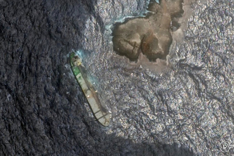 Iz nasukanog ruskog tankera kod Omana curi nafta, mrlja prekrila 150 km²