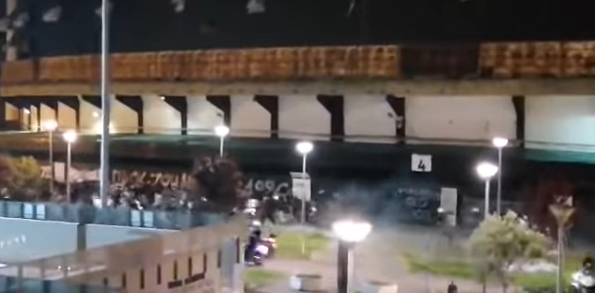 Obračun na ulicama Soluna, navijači PAOK-a prekršili mjere i mlatili se s policijom