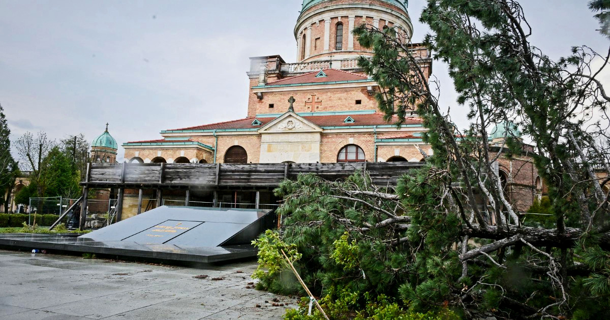 FOTO Pogledajte kako izgleda Mirogoj, šteta je ogromna