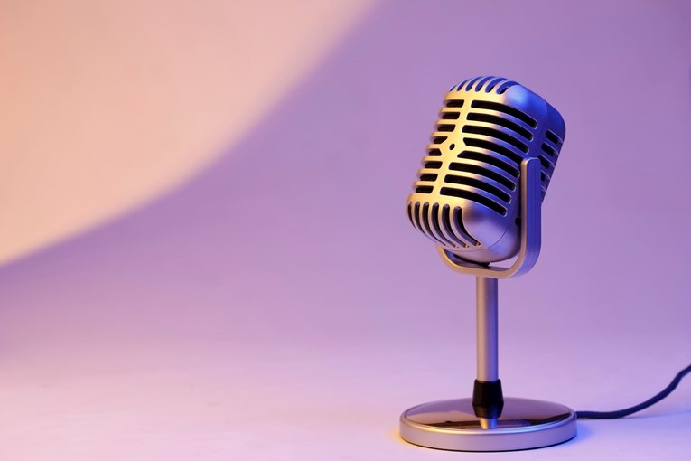 Top 7 podcastova koji razgovore o mentalnom zdravlju čine dostupnima