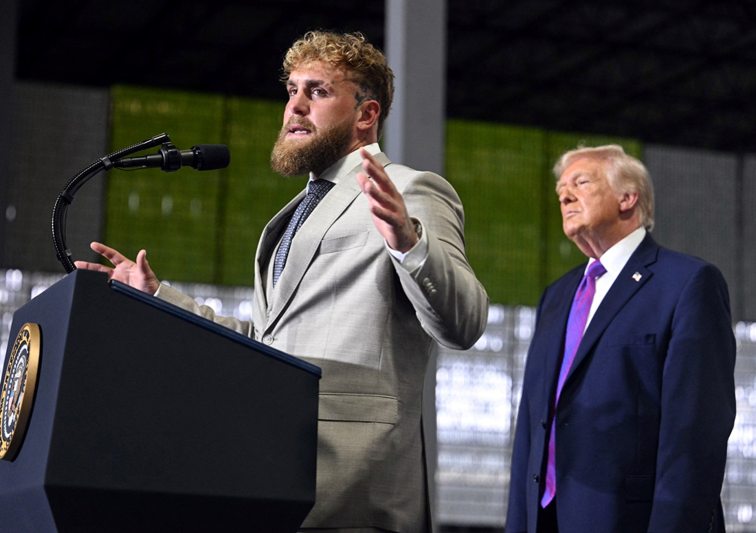 Jake Paul pridružio se Trumpu na skupu, svi komentiraju njegove - mrlje od znoja 🫣