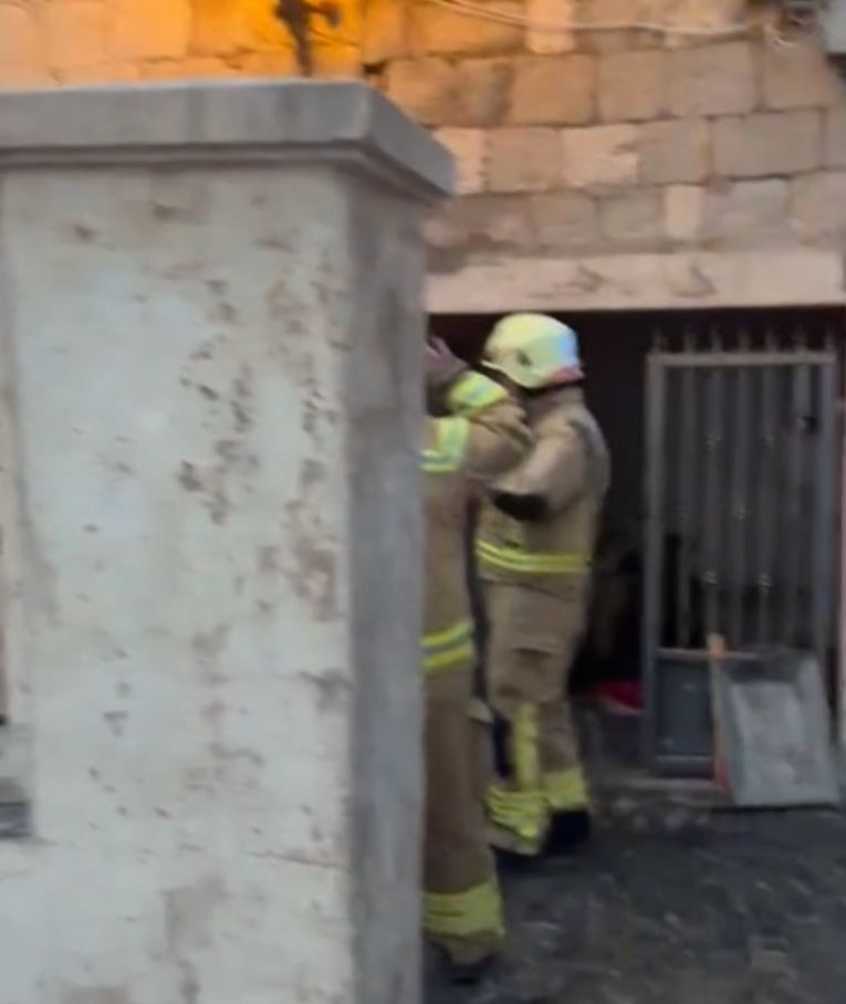 Izbio požar u staroj jezgri Splita, vatrogasci obuzdali vatru