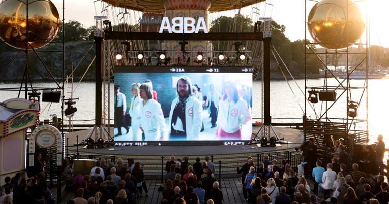 Prvi put u 40 godina ABBA se vraća među prvih deset singlova u Velikoj Britaniji