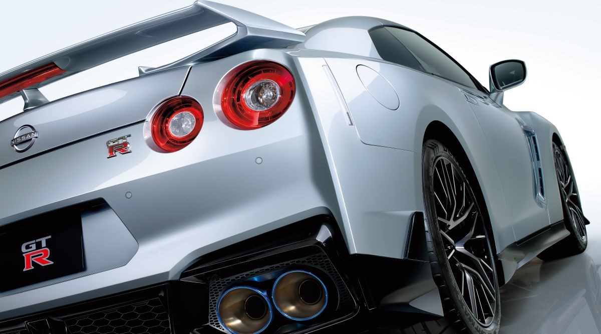Stiže novi Nissan GT-R