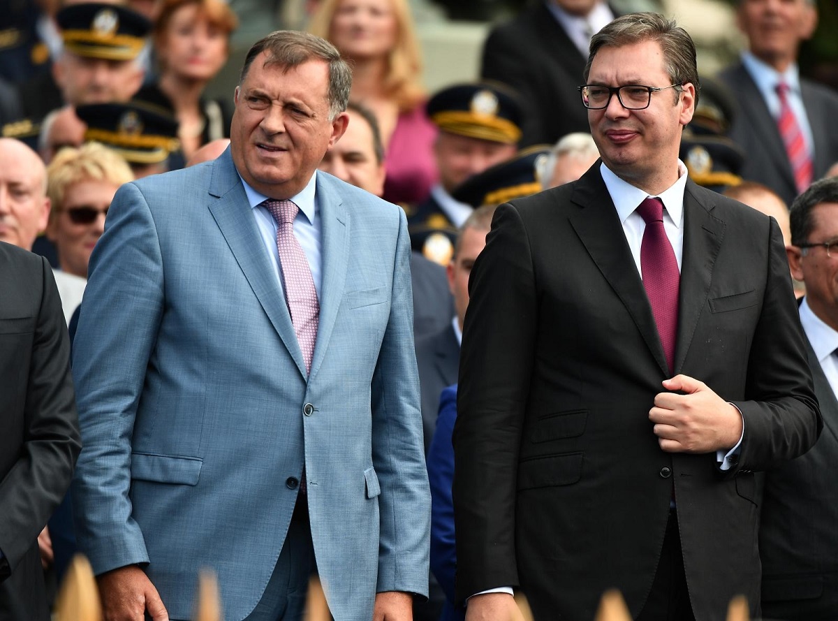 Vučić u Beogradu pozvao na smirenje tenzija: Moramo biti suzdržani