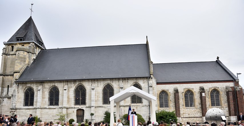Osuđena četiri pomagača mladih džihadista koji su ubili svećenika u Francuskoj