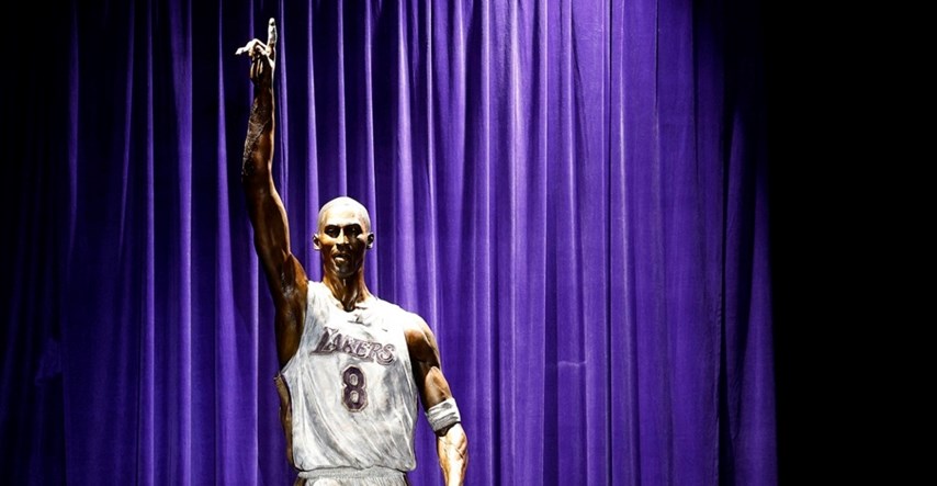 LA Lakersi otkrili kip Kobea Bryanta