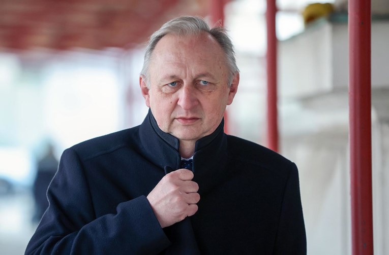 Gradonačelniku Kutine baš ide na sudu. Proces za kupovinu zastupnika opet je odgođen