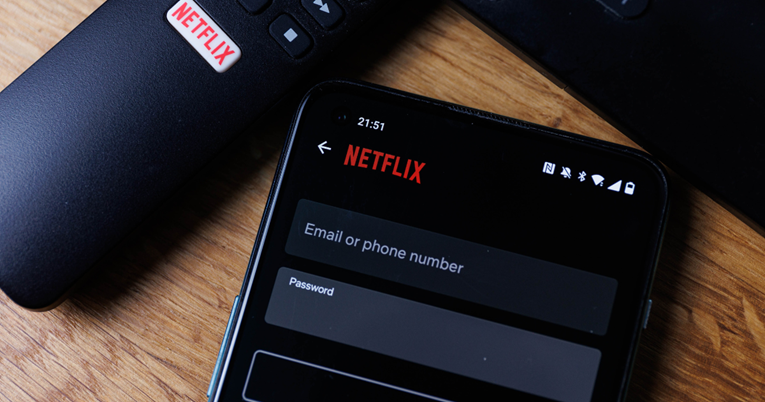 Netflix poslao obavijest: Evo koliko će Amerikanci dodatno plaćati ako dijele lozinku