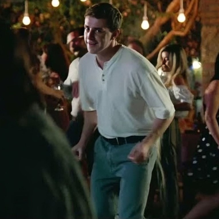 Neki kažu da je u novoj božićnoj reklami iskopirana scena iz "najtužnijeg filma ikad"