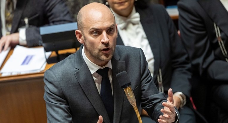 Francuski ministar pozvao Iran da "prekine napadati i pomiri se s velikim ustupcima"