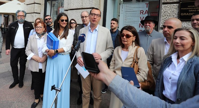 Gradonačelnik Rijeke ide samostalno, razišao se s SDP-om. Skupio je potpise