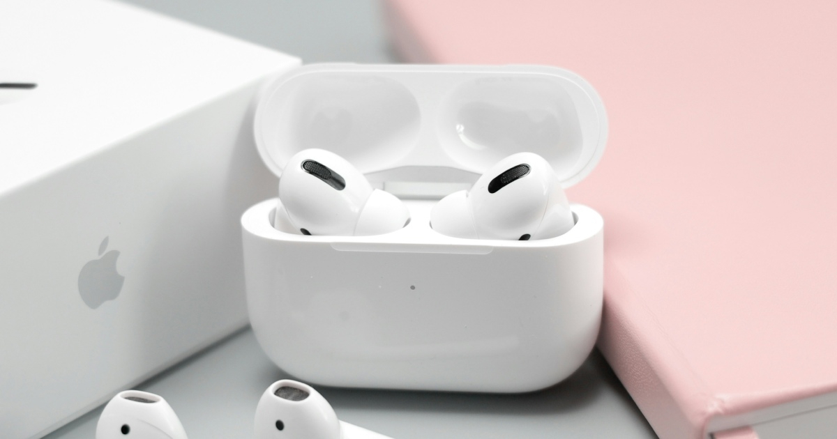 Apple obustavio razvoj AirPods Ultra slušalica?